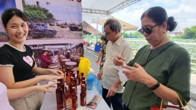 Kết nối tiêu thụ sản phẩm nước mắm Nam Ô