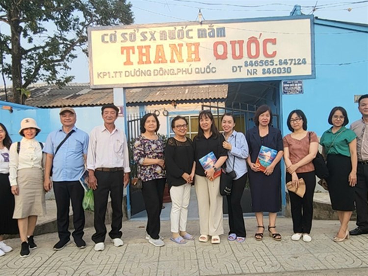 Tham quan, học tập kinh nghiệm mô hình quản lý và phát triển chỉ dẫn địa lý “Phú Quốc” cho sản phẩm nước mắm